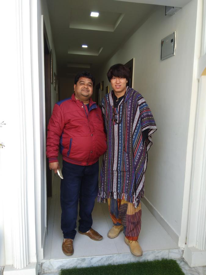 Taj Square A Luxurious Family Homestay Agra  Exterior photo